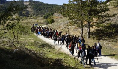 Bozüyük’te Cumhuriyetin 103. yılına doğa yürüyüşüyle anlamlı kutlama